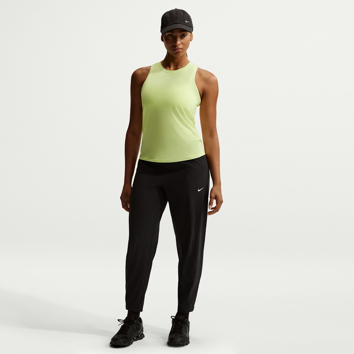 NIKE公式】 レディース トレーニング&ジム パンツ & タイツ NIKE公式】 レディース トレーニング&ジム パンツ & タイツ